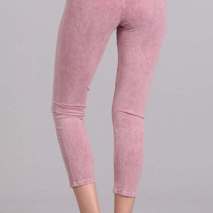 Rose Lilac Mineral Washed Capri Leggings