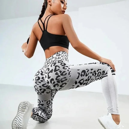Seamless Leopard Leggings