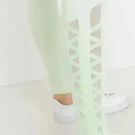 Highwaist Hybrid Mesh & Lattice Straps Full Pocket Leggings