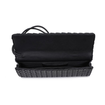 "Ada" East West Clutch