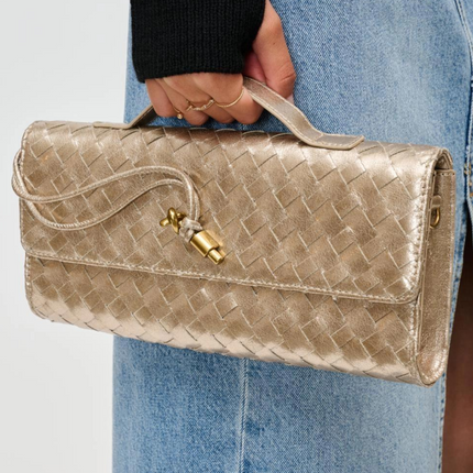 "Ada" East West Clutch