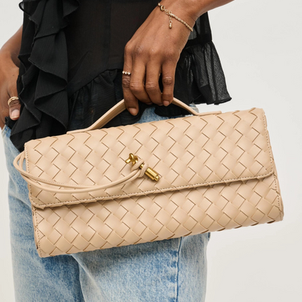 "Ada" East West Clutch