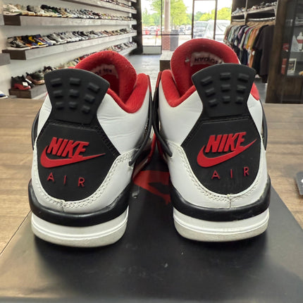 (GS) Fire Red Jordan 4 (2020) (USED)