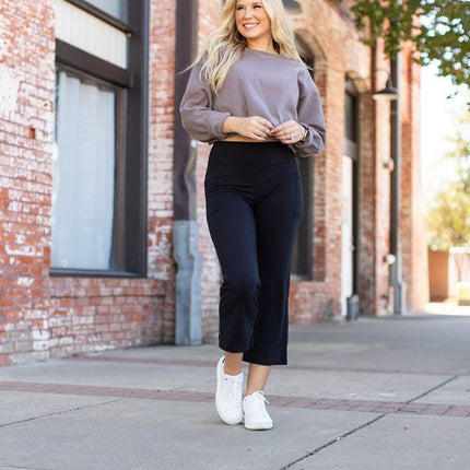 The Delilah - Kick Flare Leggings with Pockets