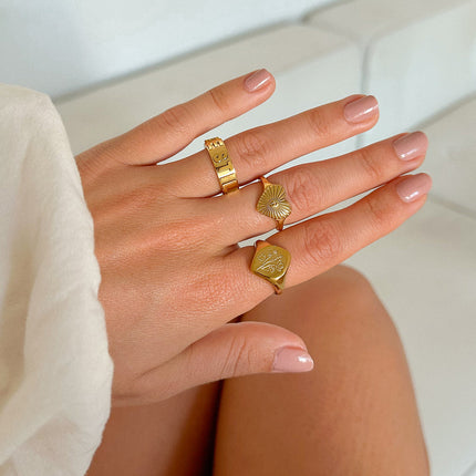 Be Still 3D Letter Ring