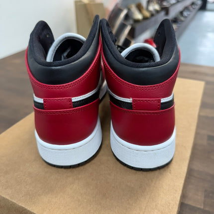 (GS) Chicago Black Toe Jordan 1 Mid (USED, NO BOX)