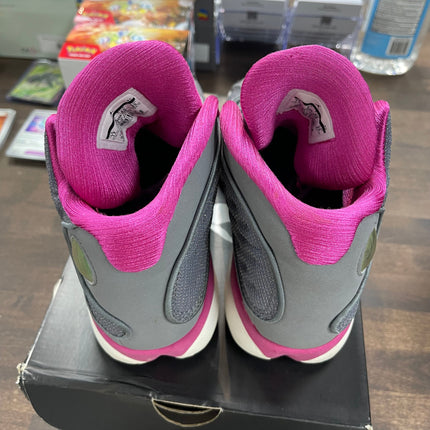 (GS) Cool Grey Fusion Pink Jordan 13 (USED)