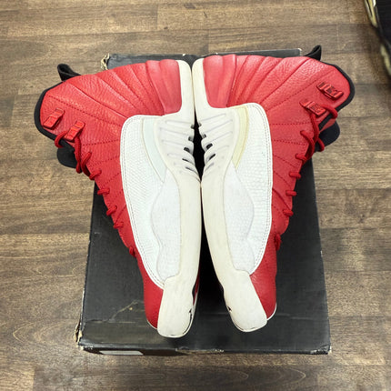 (GS) Gym Red Jordan 12 (USED)