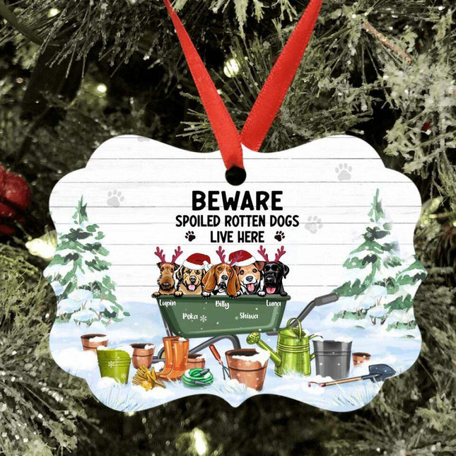 Personalized Xmas Dog Garden Ornament - Up to 5 Dogs - Best Gift For Dog Lover - Beware Spoiled Rotten Dogs Live Here