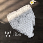 S / White
