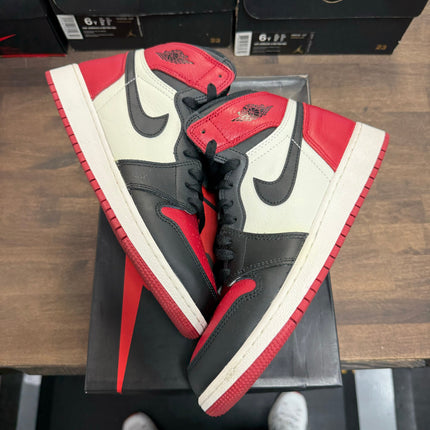 (GS) Bred Toe Jordan 1 High (USED)