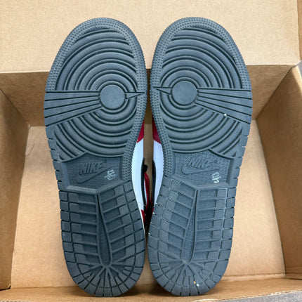 (GS) Chicago Black Toe Jordan 1 Mid (USED, NO BOX)
