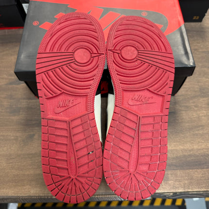 (GS) Bred Toe Jordan 1 High (USED)