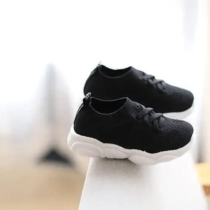 Modern Sport KIds and Baby Sneakers Shoes Anti slip Soft Bottom Baby Sneaker In Casual Flat Sneakers Shoes Children Girls and Boys Sports Shoes Style