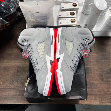 (GS) Hot Lava Jordan 5 (USED)