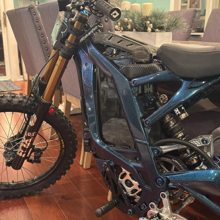 E-Bike "invisible" Vantablack Battery Wrap