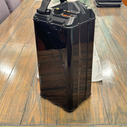 E-Bike "invisible" Vantablack Battery Wrap