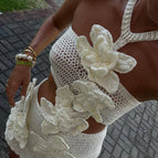 S / White