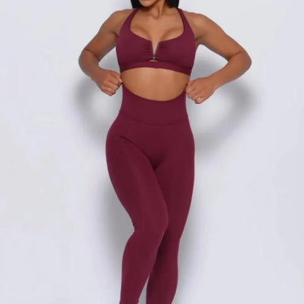 ActiveVibe Women's Fitness Ensemble: Leggings and Sports Bra