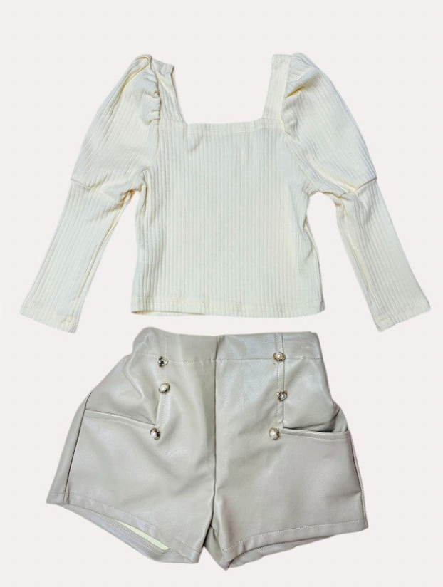 Knit Cotton Cream Top& leather Shorts Set