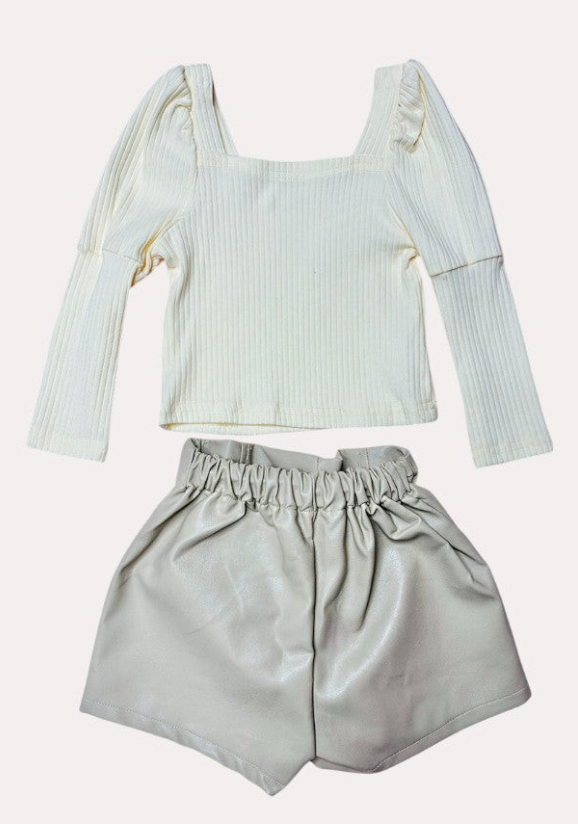 Knit Cotton Cream Top& leather Shorts Set
