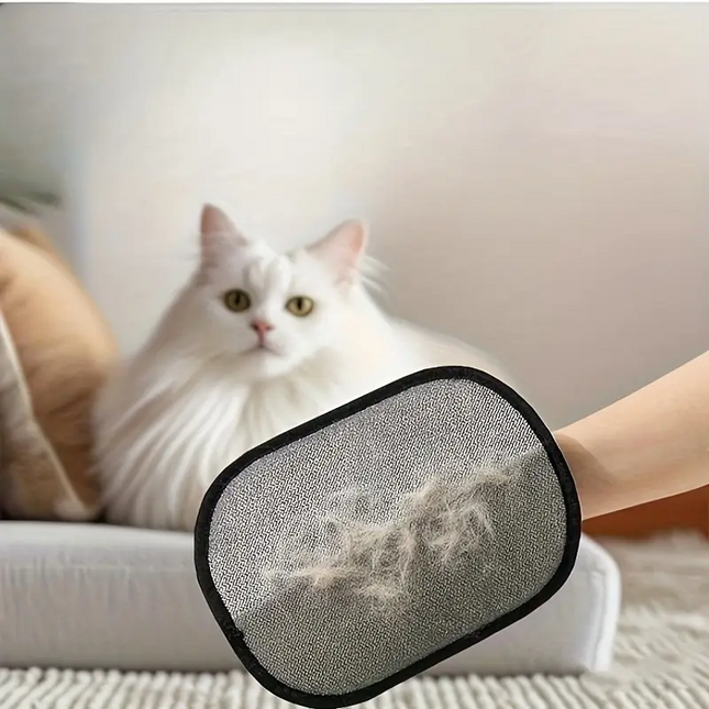 Fur-Free: Electrostatic Pet Hair Remover Gloves