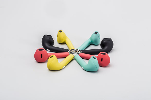 <h4><strong>New in</strong></h4><h1>Earbuds</h1>