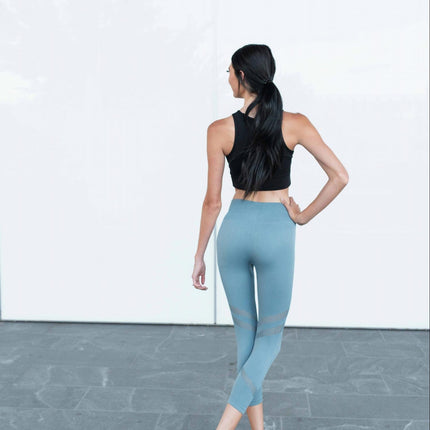 Active Vented Mesh Design Capri Fitness Leggings