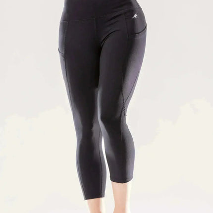 Jolie High-Waisted Capri Leggings with Hip Pockets | Femstylo