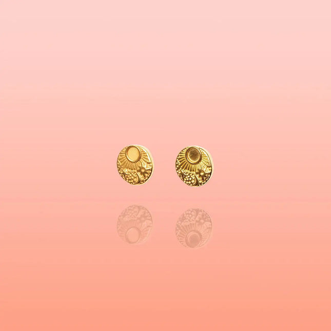 Carmen Embossed Studs Water Resistant